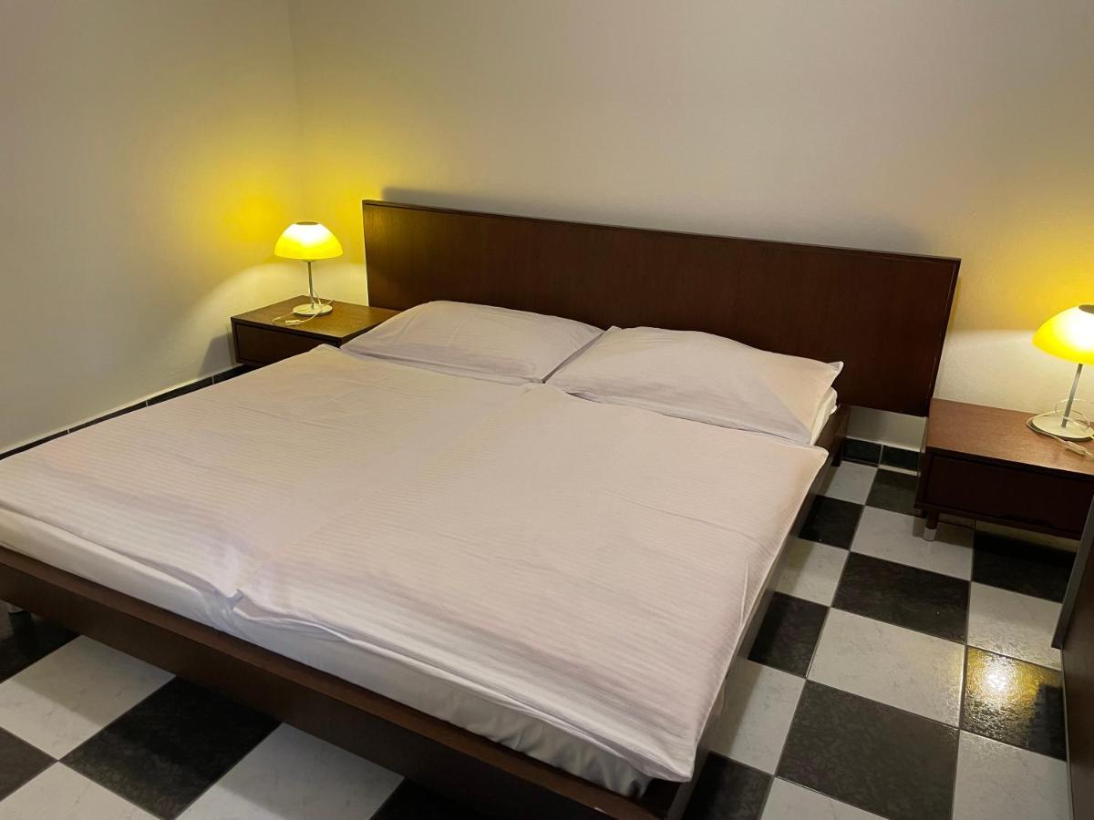 Hotel Majovey Žilina Exteriör bild